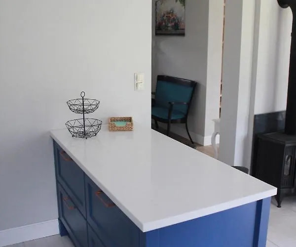 Monsieur Henri Nyaraló *